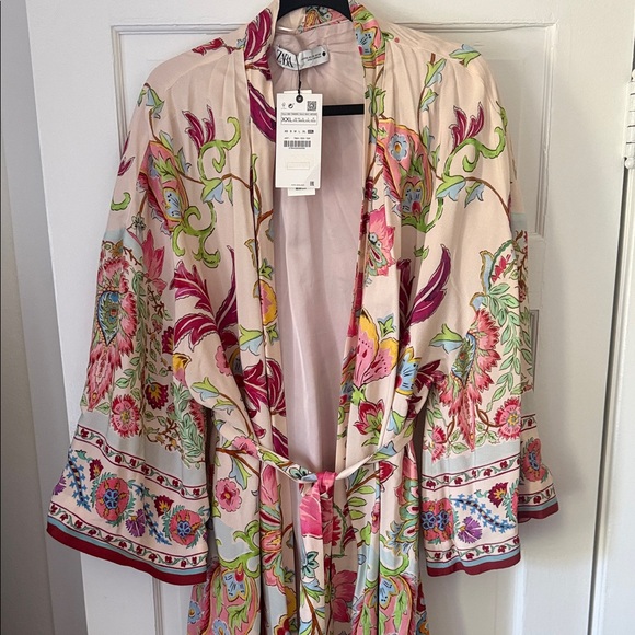 NWT Zara Floral Kimono Robe - Picture 5 of 16